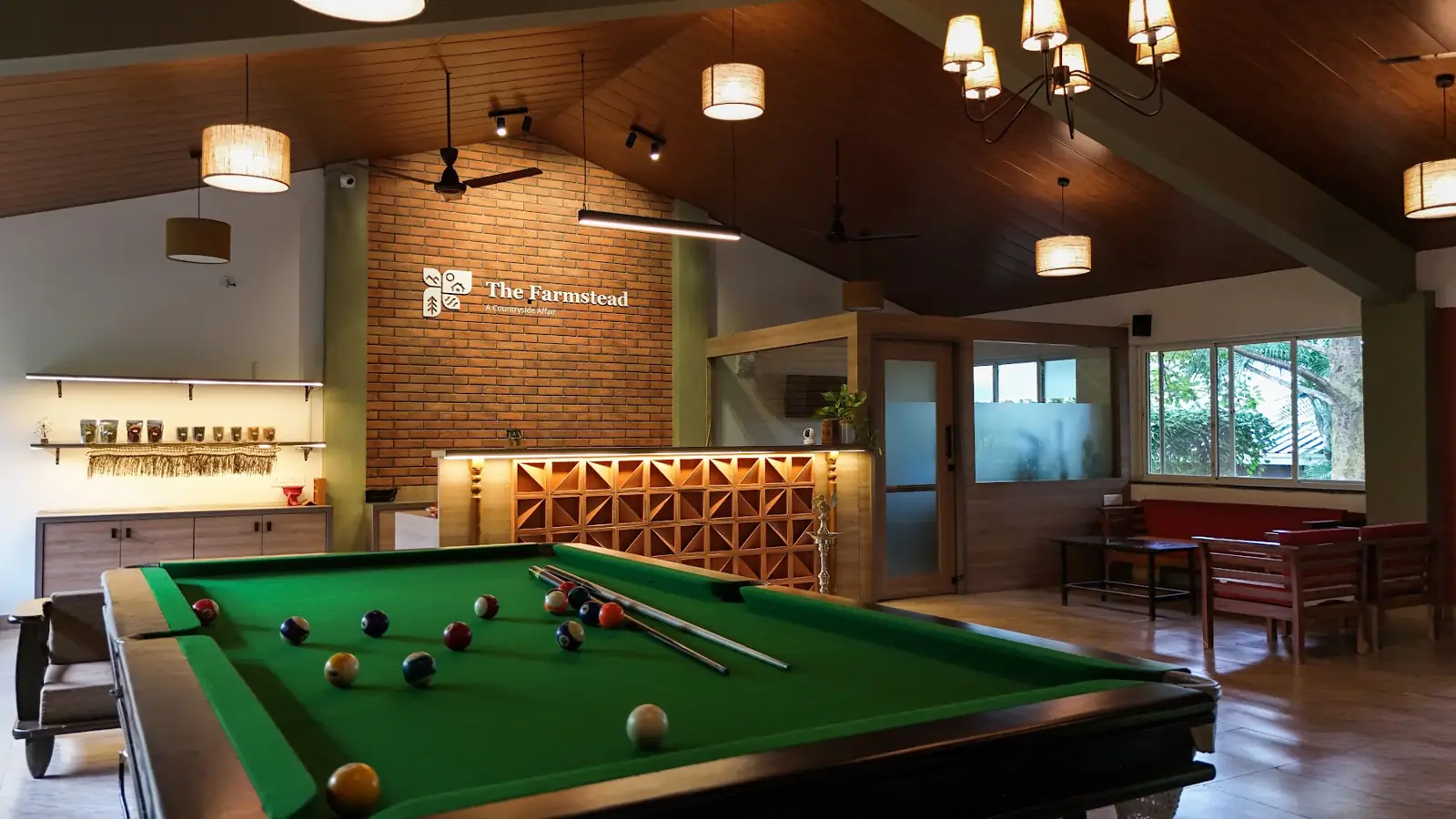 Pool table in the lounge