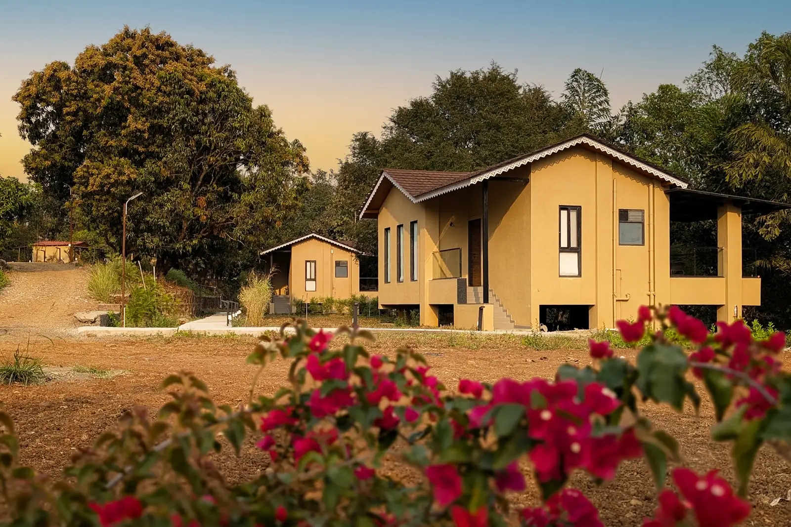 Riverside Suite cottage from outside