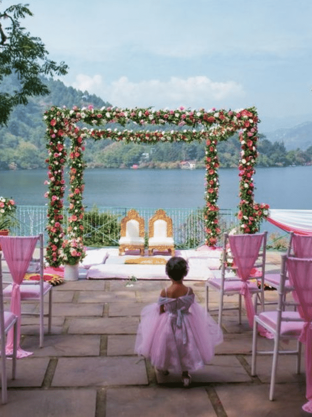 Plan an intimate wedding by the river